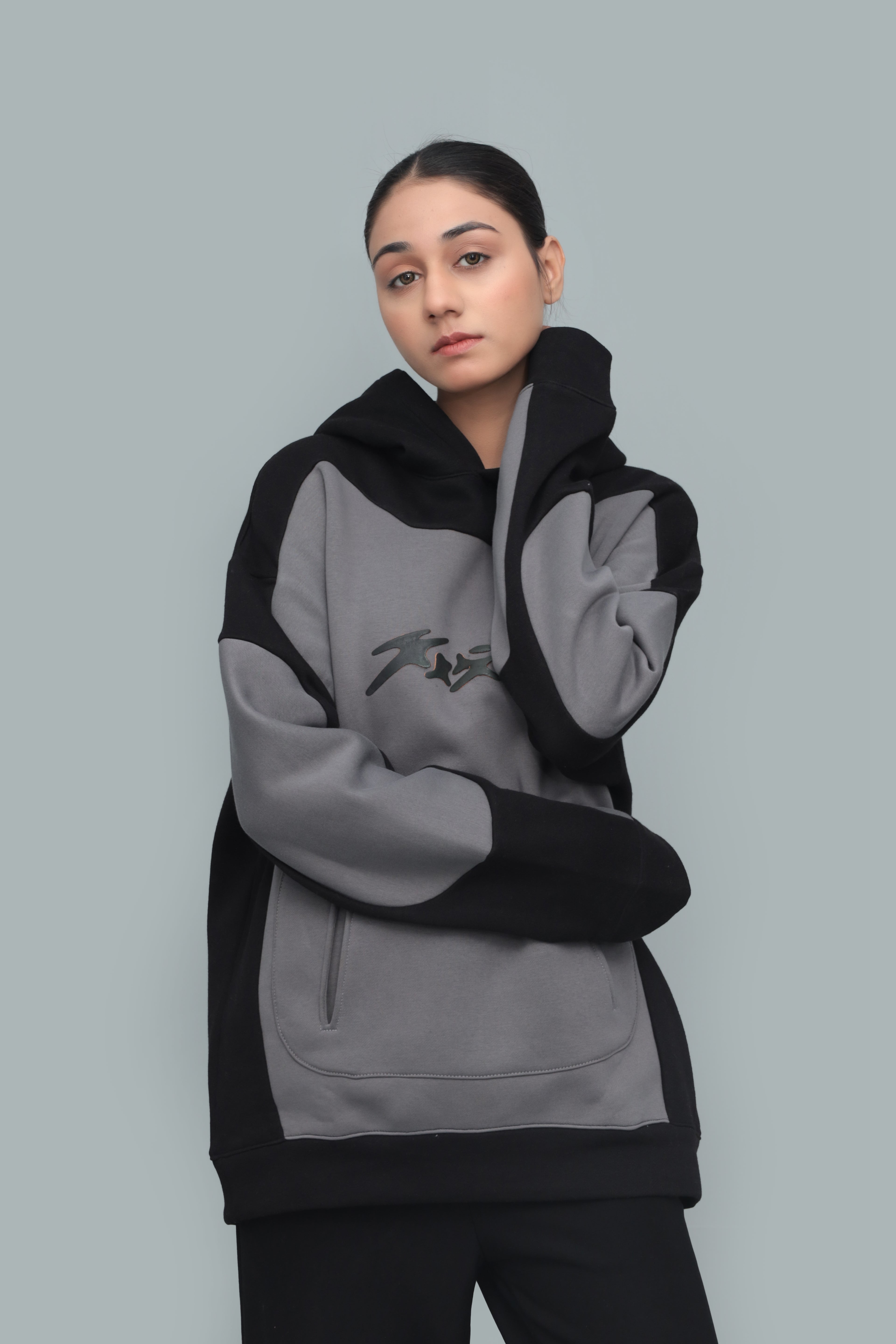 Unisex Black Panelled Baggy Hoodie – 350 GSM Heavy Fleece, Oversized Streetwear | HANGLOOM